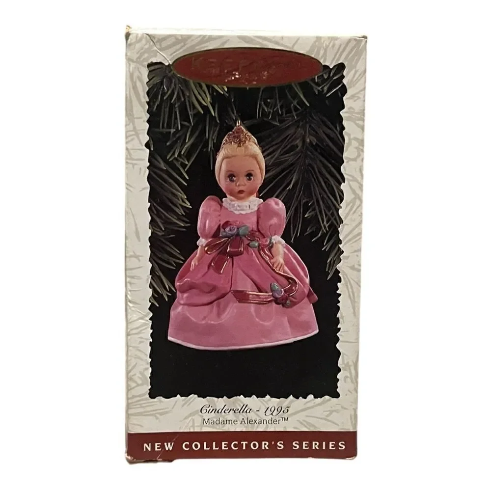 Hallmark Ornament Cinderella 1995 Madame Alexander Series #1 EUC